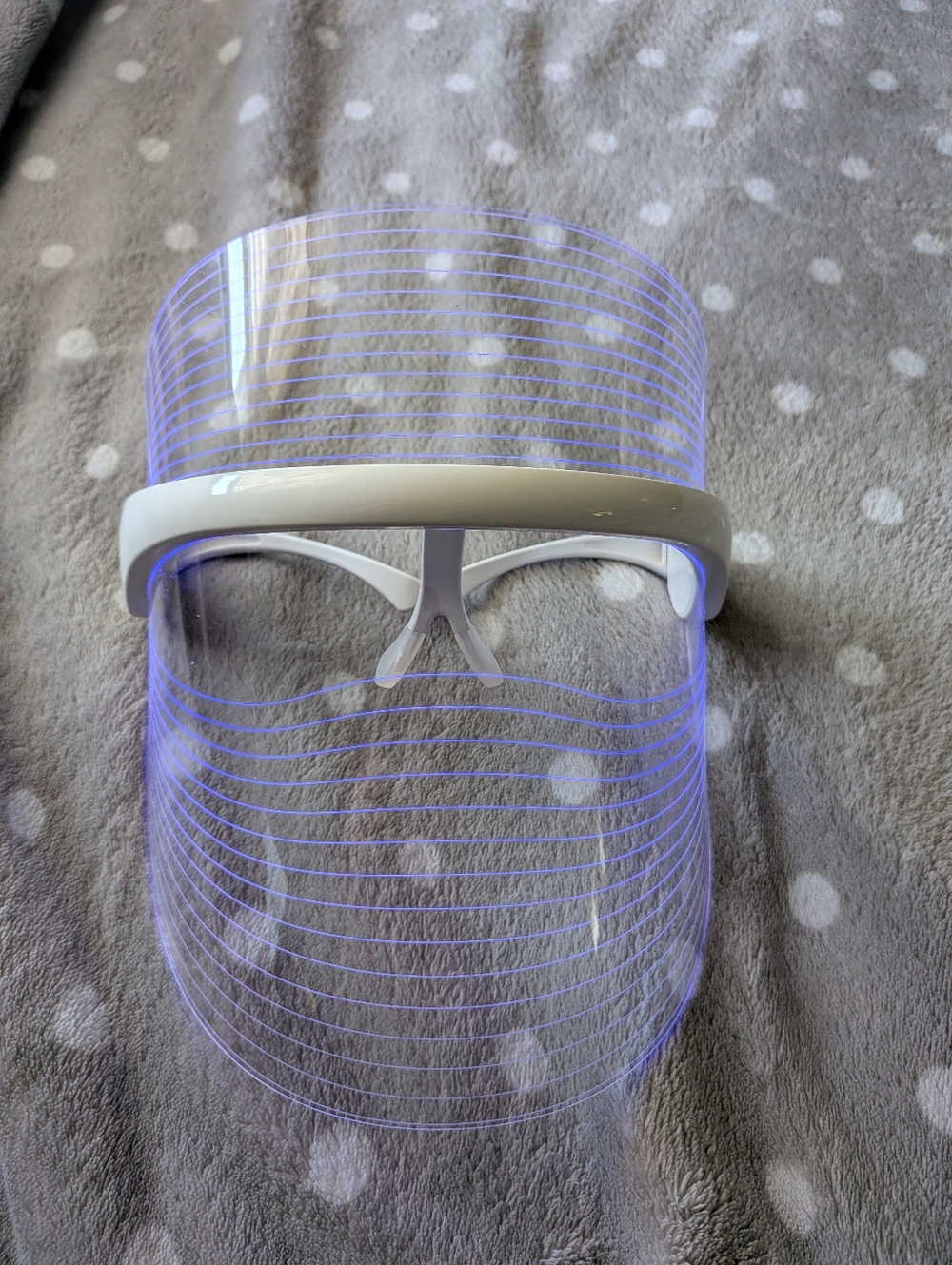 LED light Therapy Shield - Picture 3 of 6